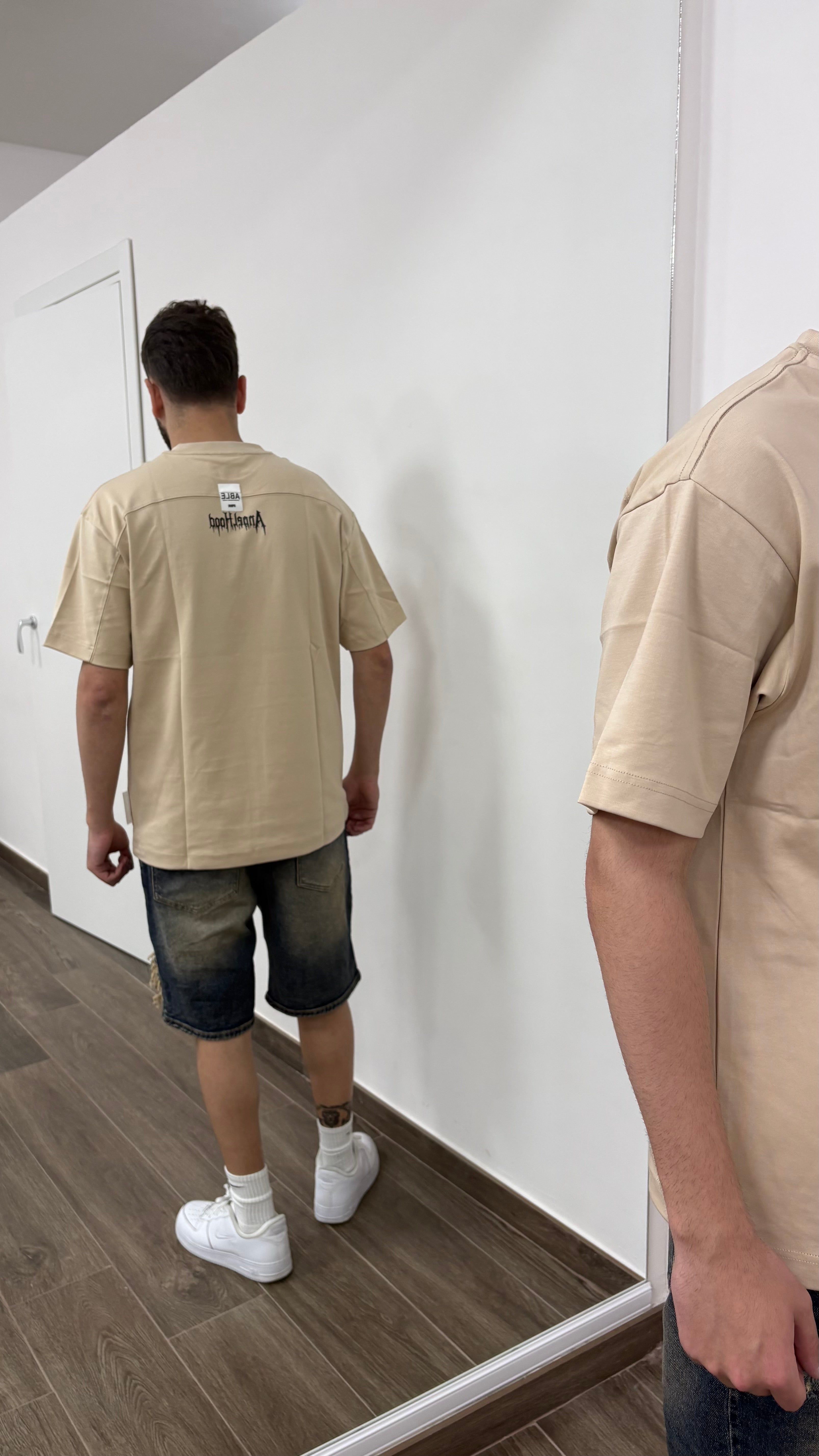 T-shirt Able